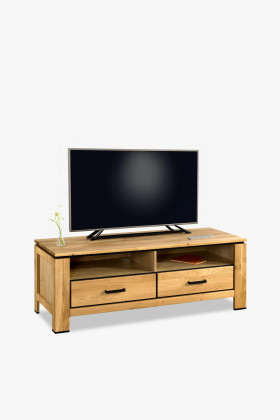 Dubová televízna komoda s čiernymi úchytmi